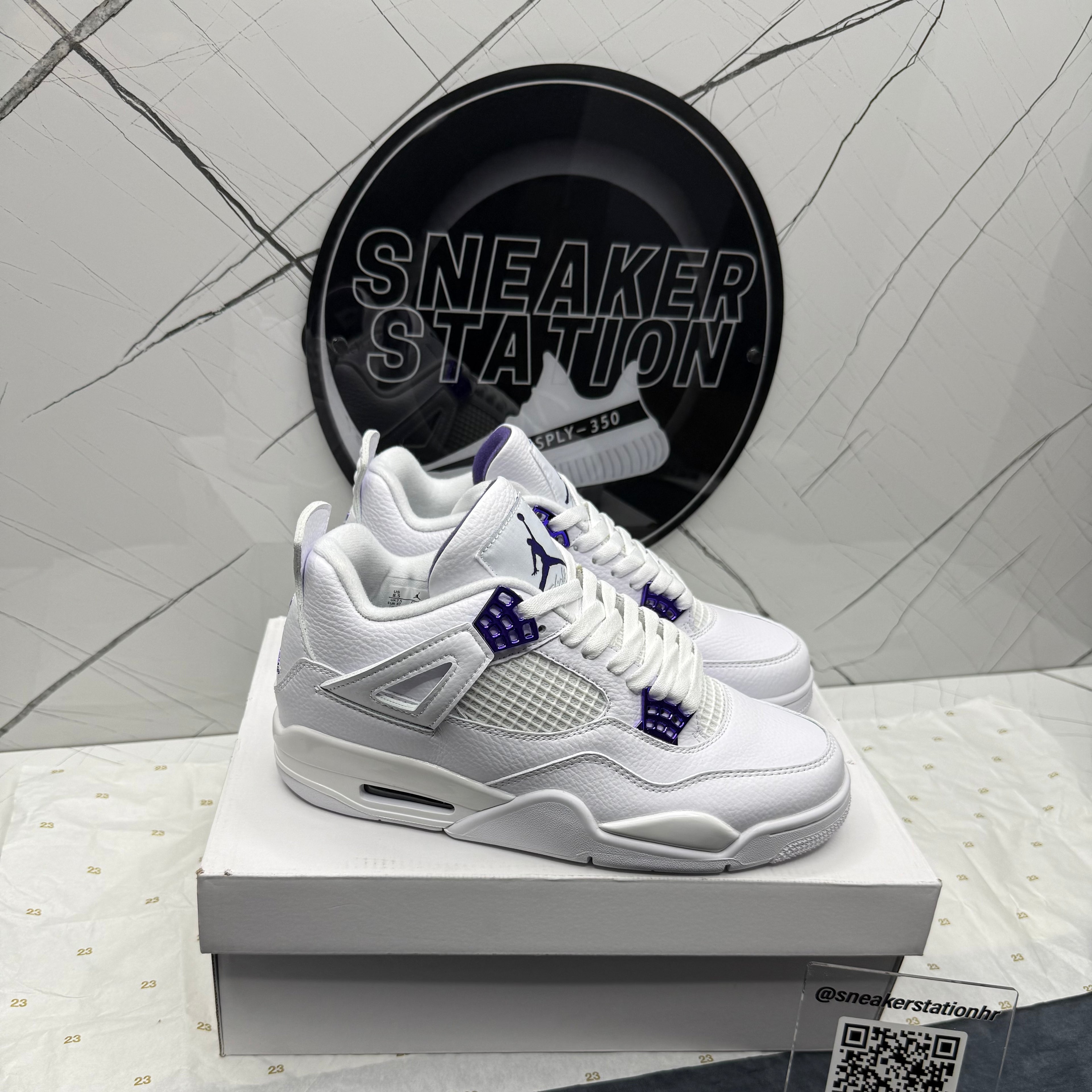 Jordan 4 Metalic Purple