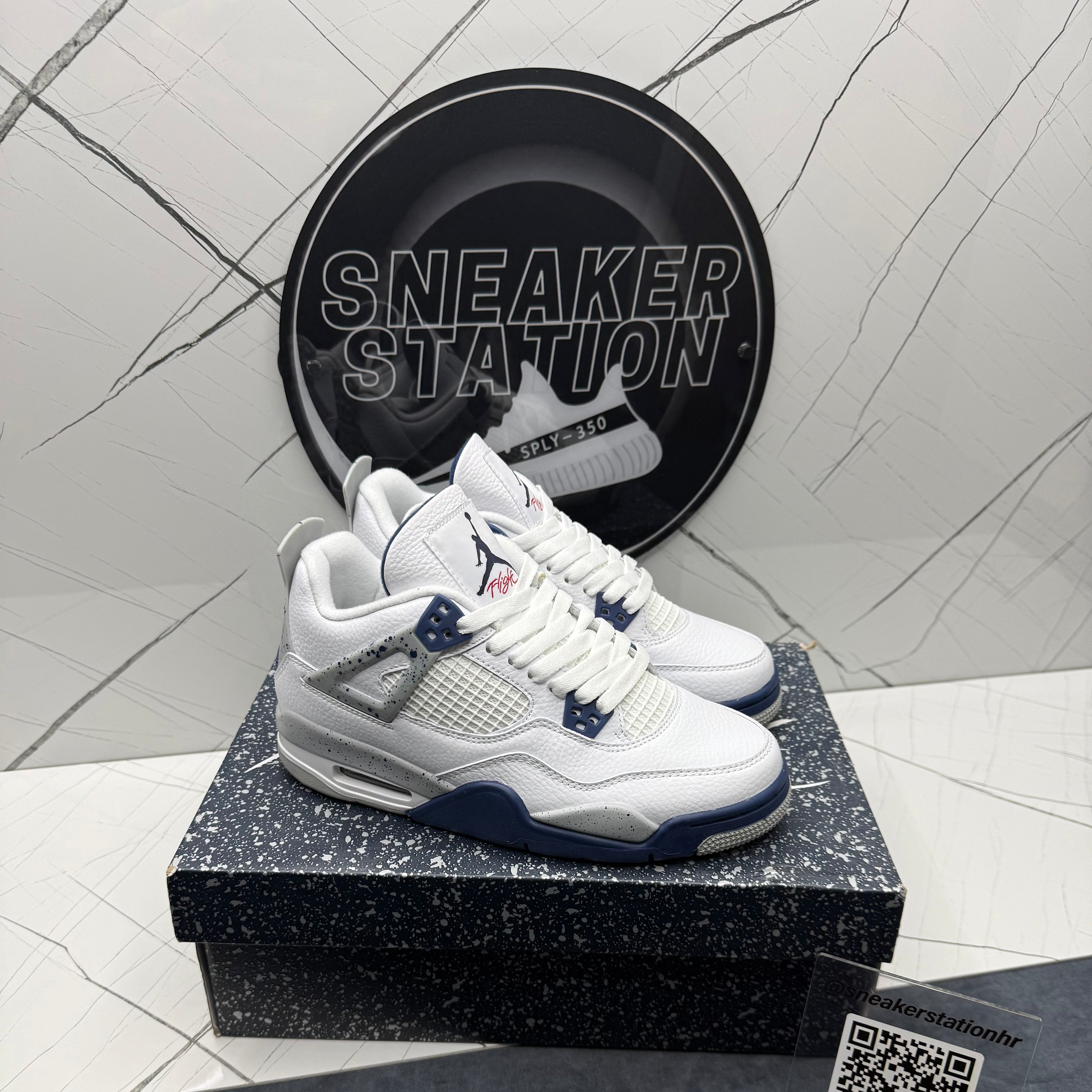 Jordan 4 Midnight Navy