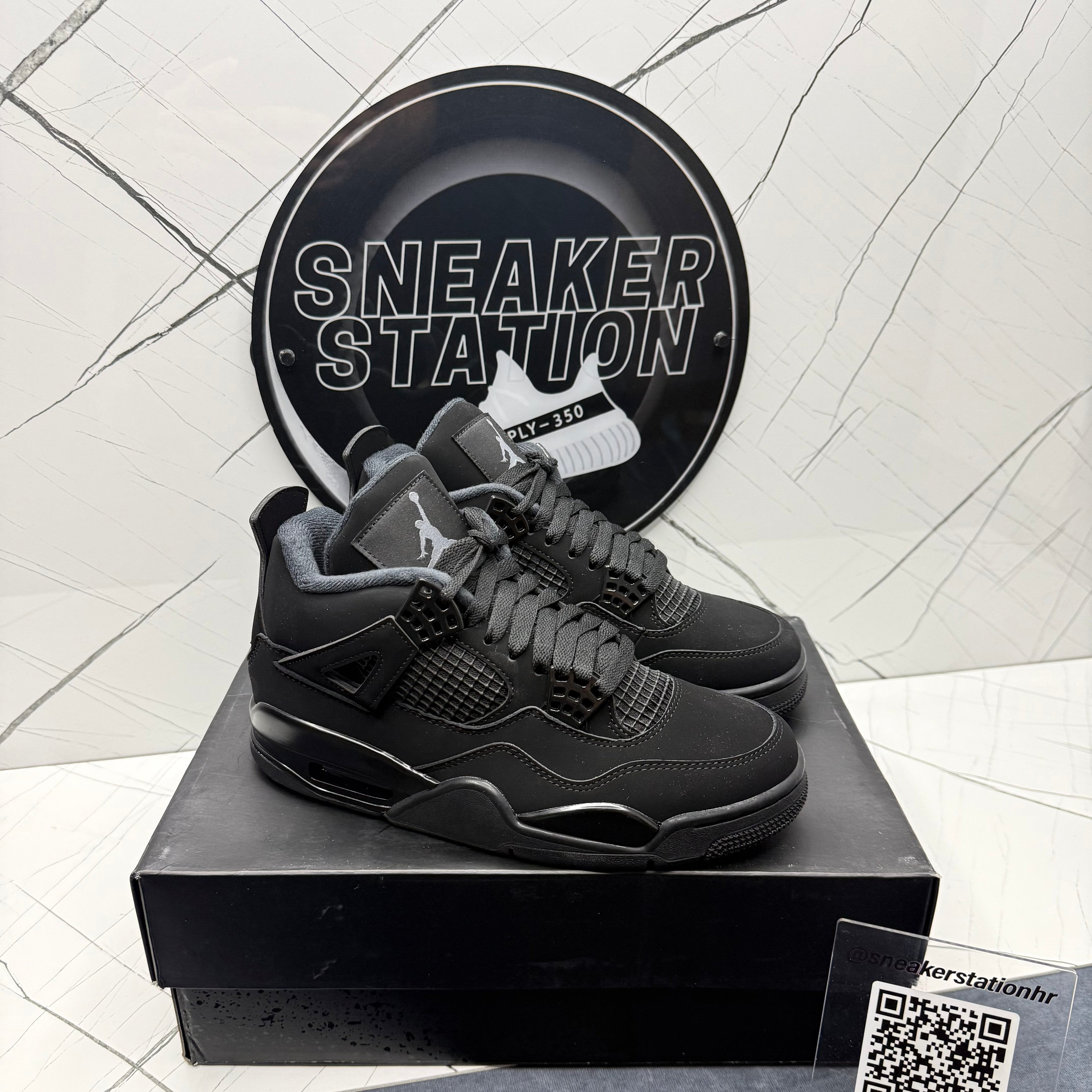 Jordan 4 Black Cat