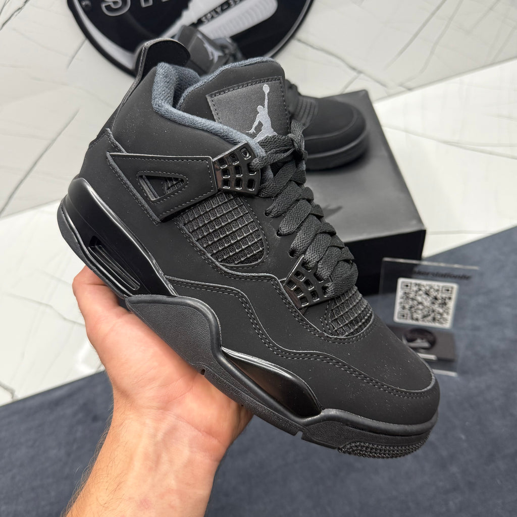 Jordan 4 Black Cat