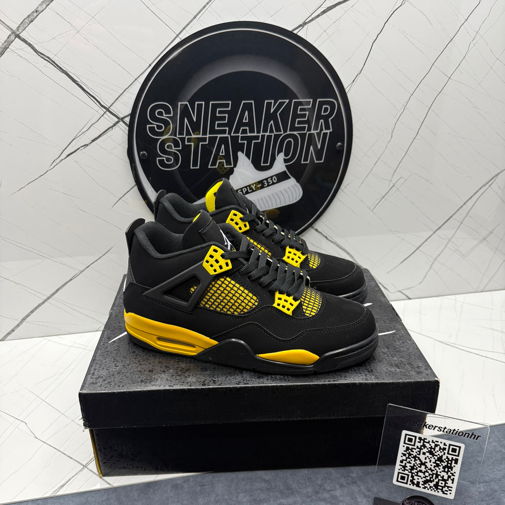 Jordan 4 Thunder 2023