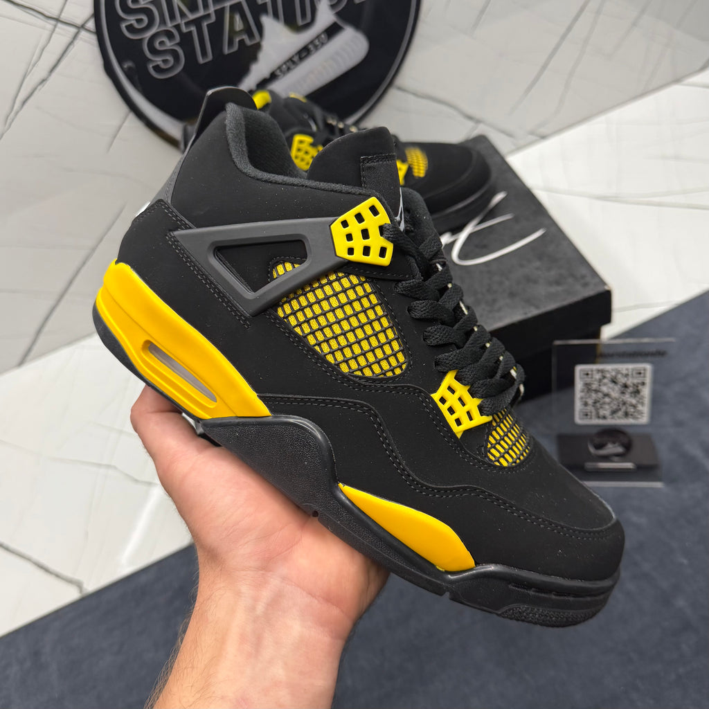 Jordan 4 Thunder 2023