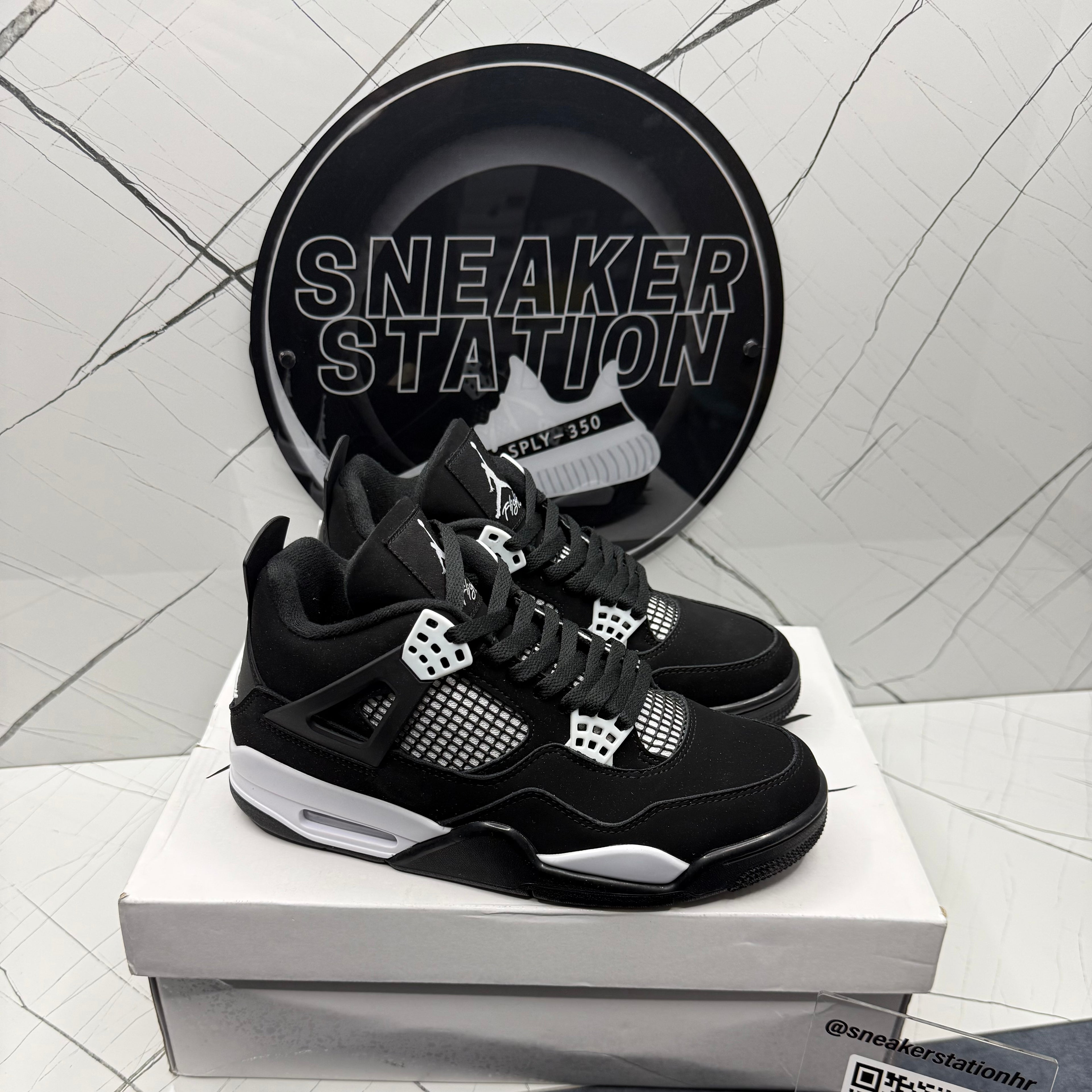 Jordan 4 White Thunder