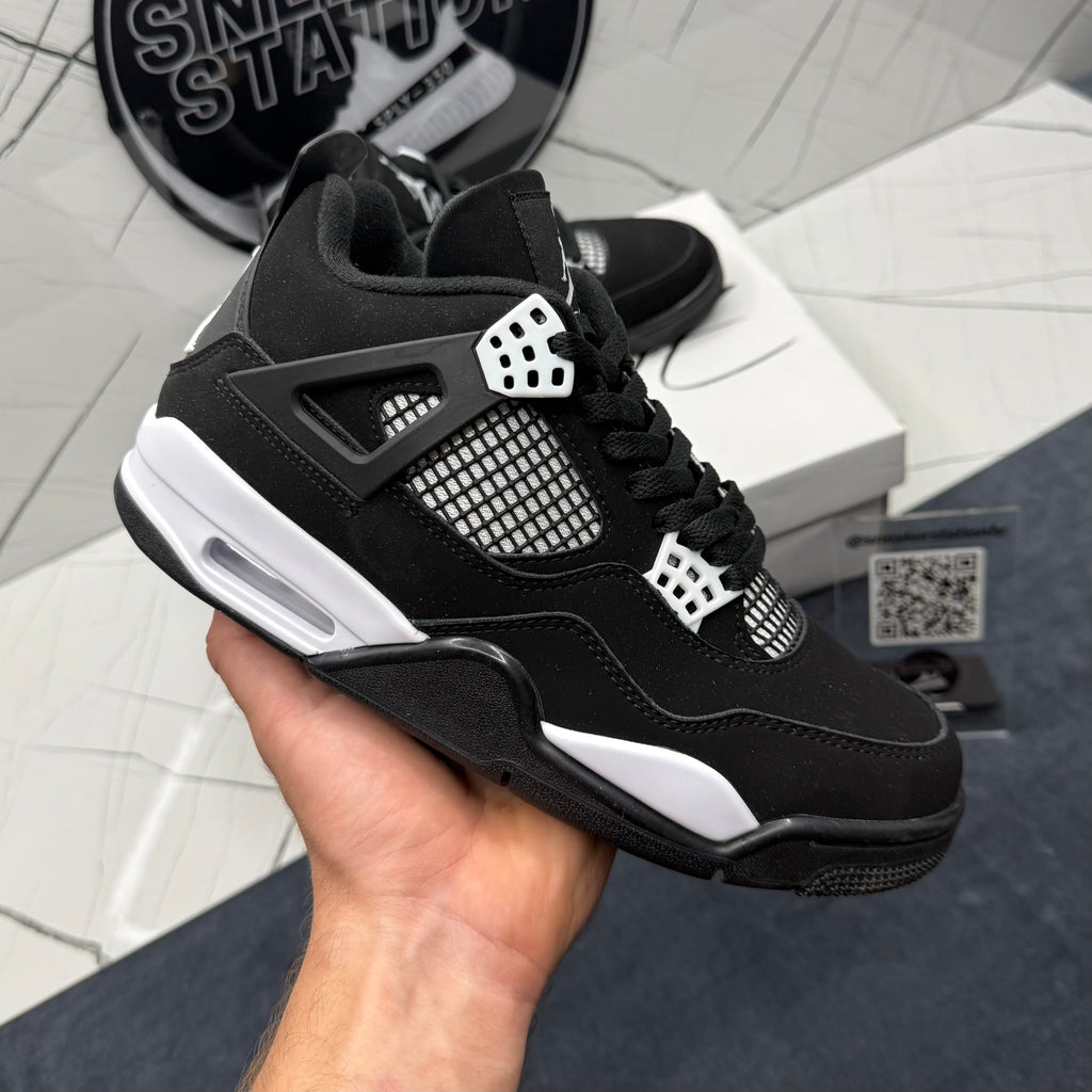 Jordan 4 White Thunder