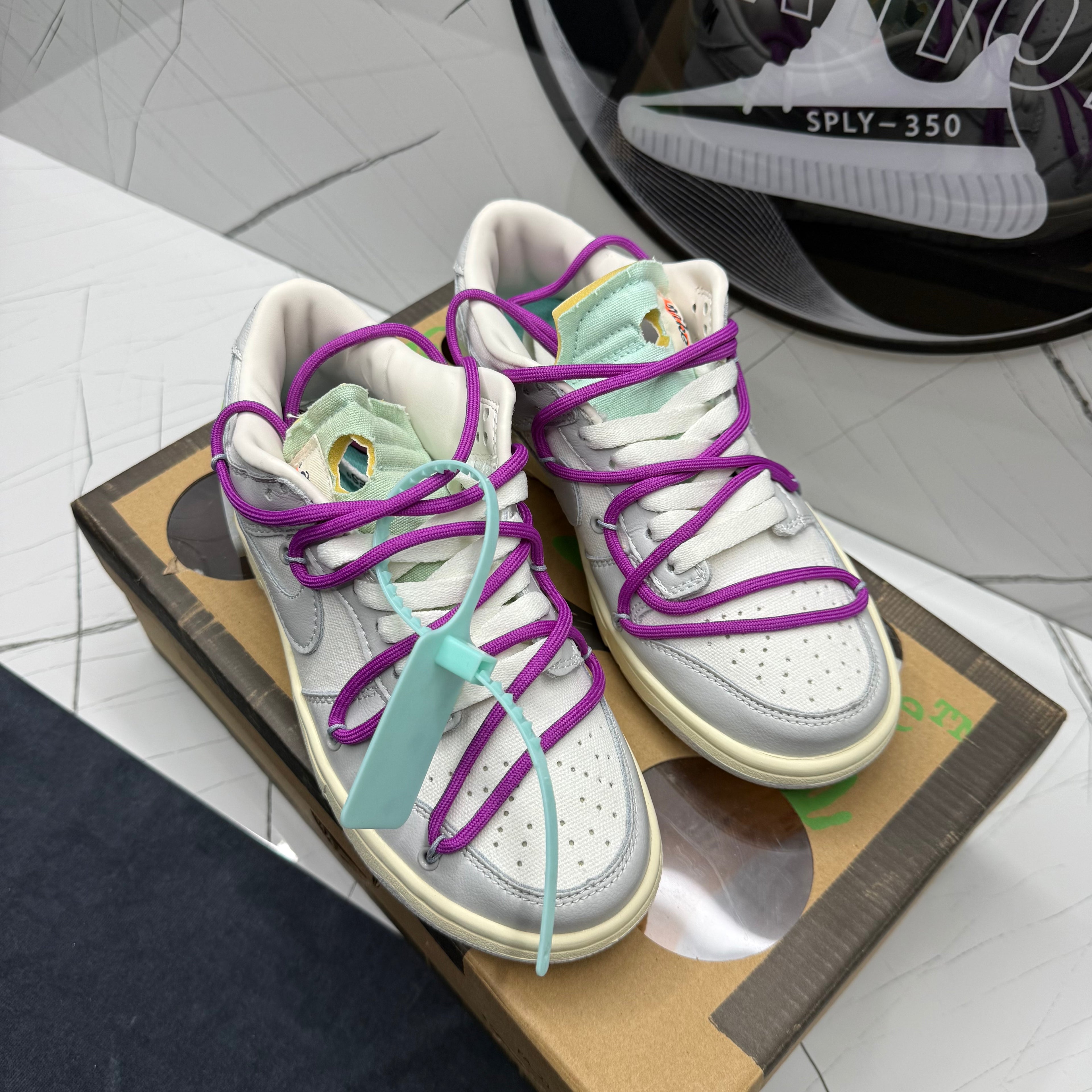 Dunk Off White Lot 21