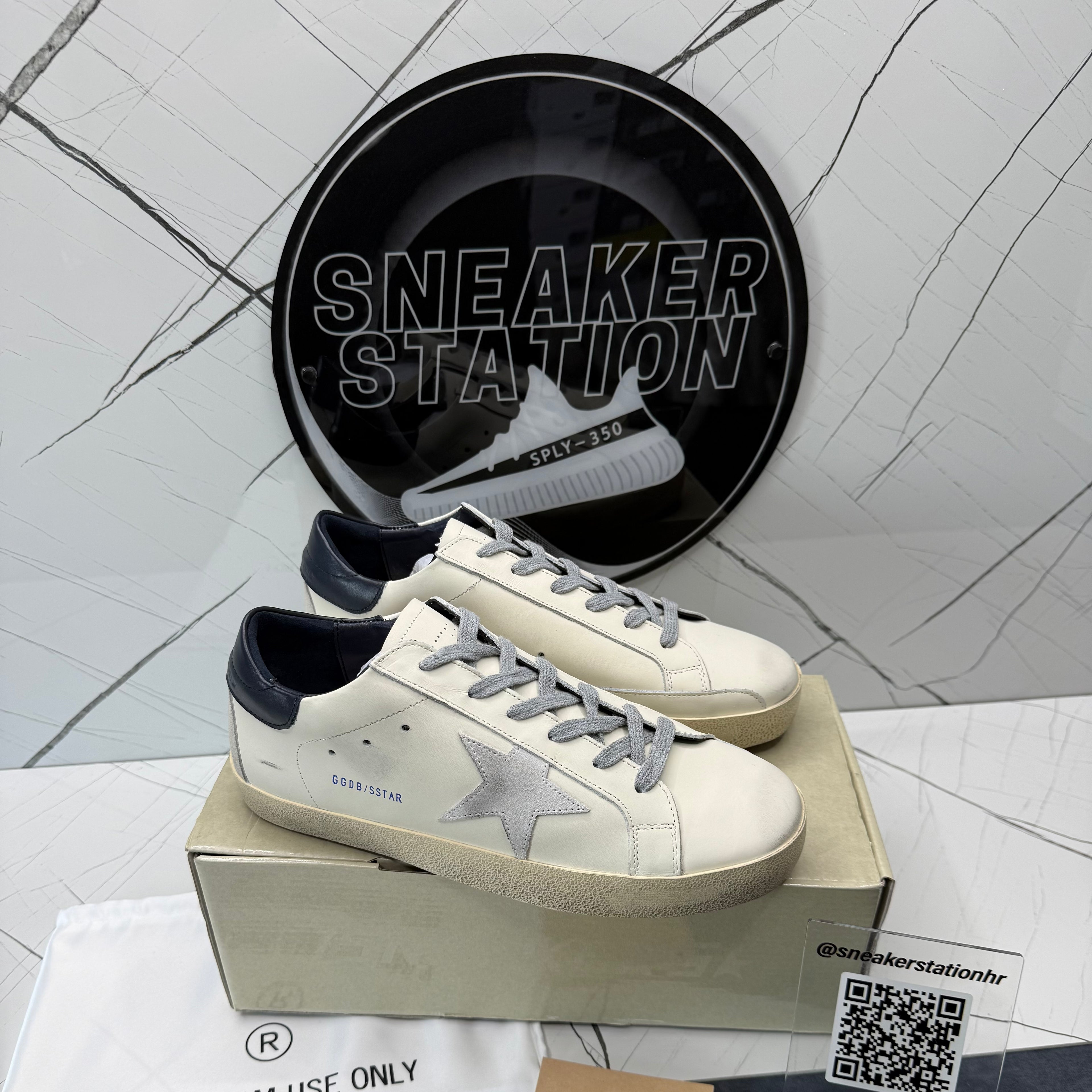 Golden Goose Super-Star with suede Star and Blue heel tab