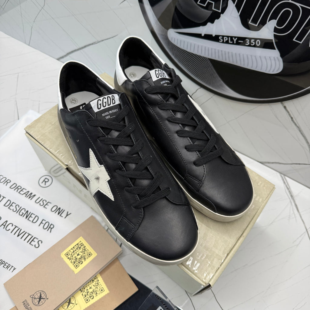 Golden Goose Super-Star Black White