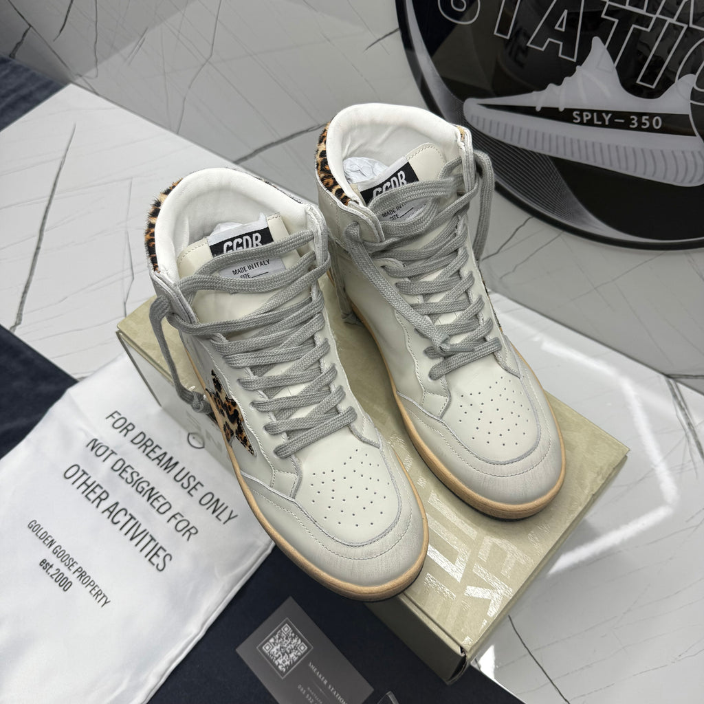 Golden Goose Sky Star Leopard print pony