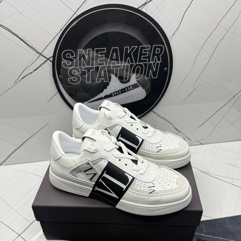 Valentino Black White