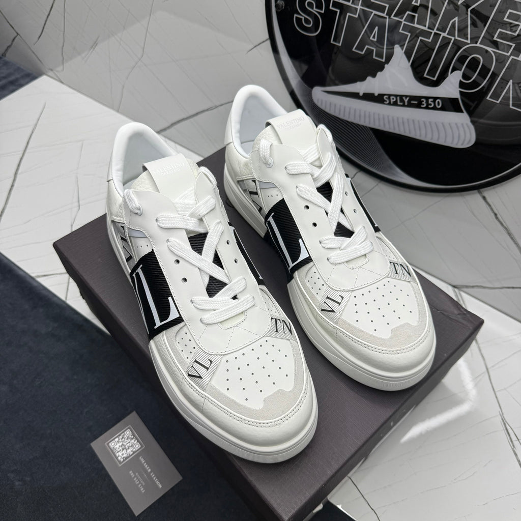 Valentino Black White