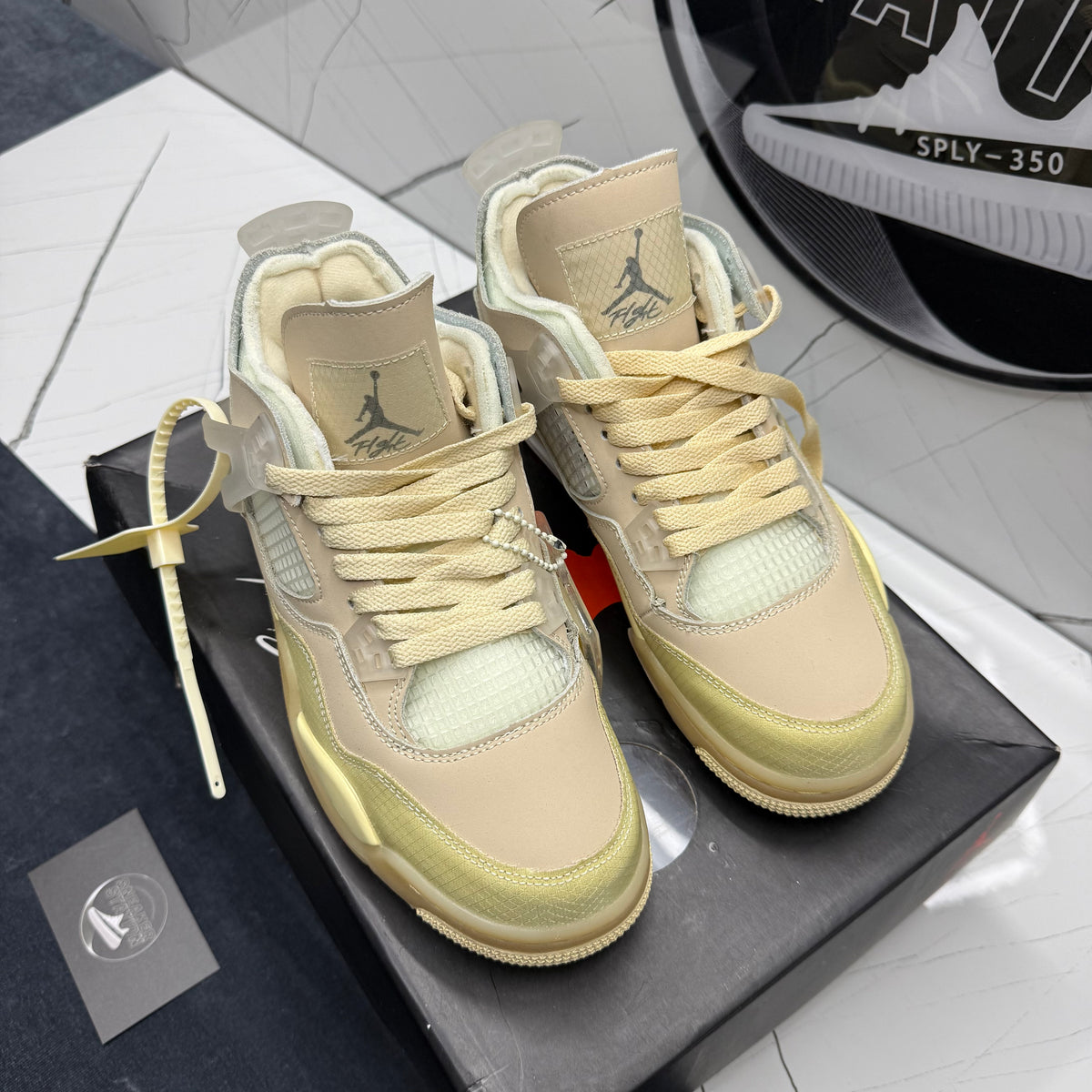 Jordan 4 Retro Off-White Sail