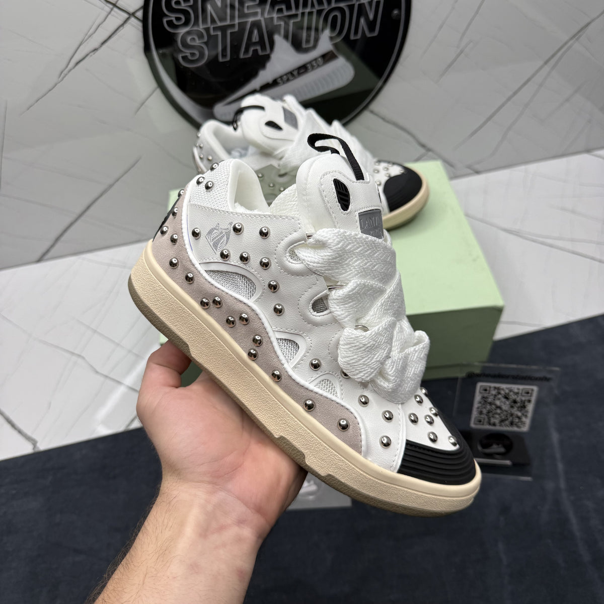 Lanvin curb white studded