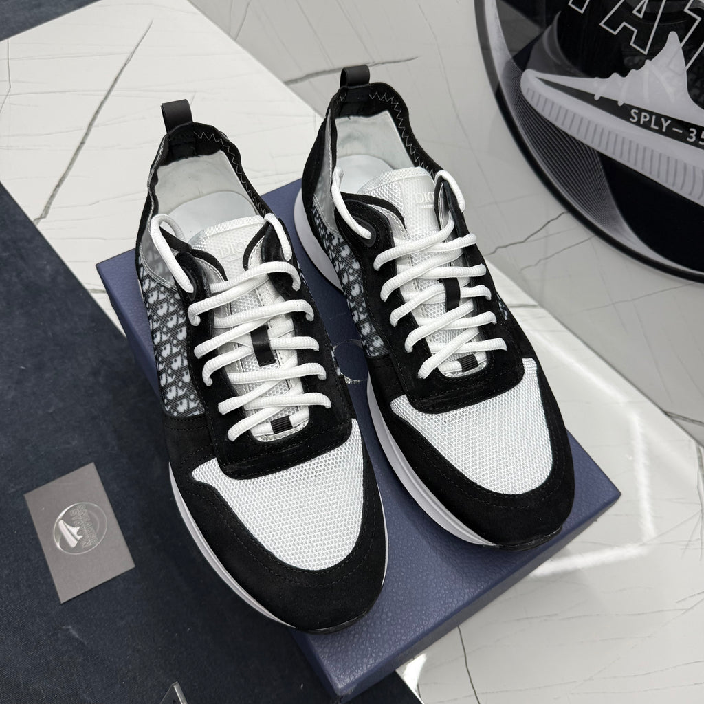 Dior B25 Black