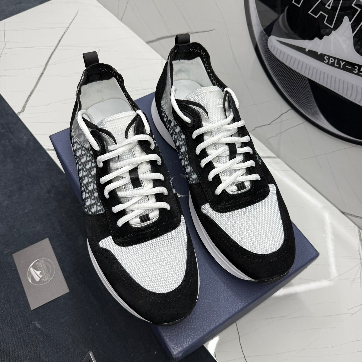 Dior B25 Black