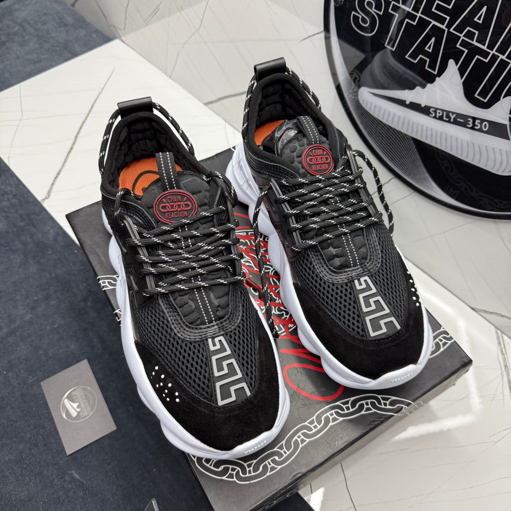 Versace Chain Reaction Black