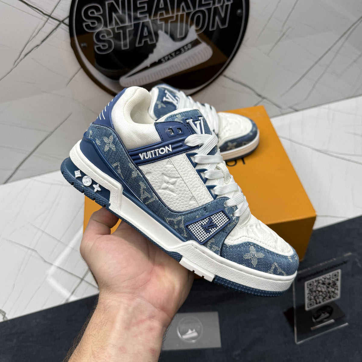 Louis Vuitton Trainers Blue