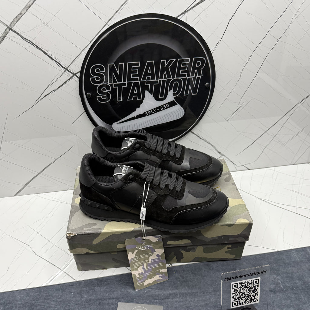 Valentino Garavani Rockrunner Black