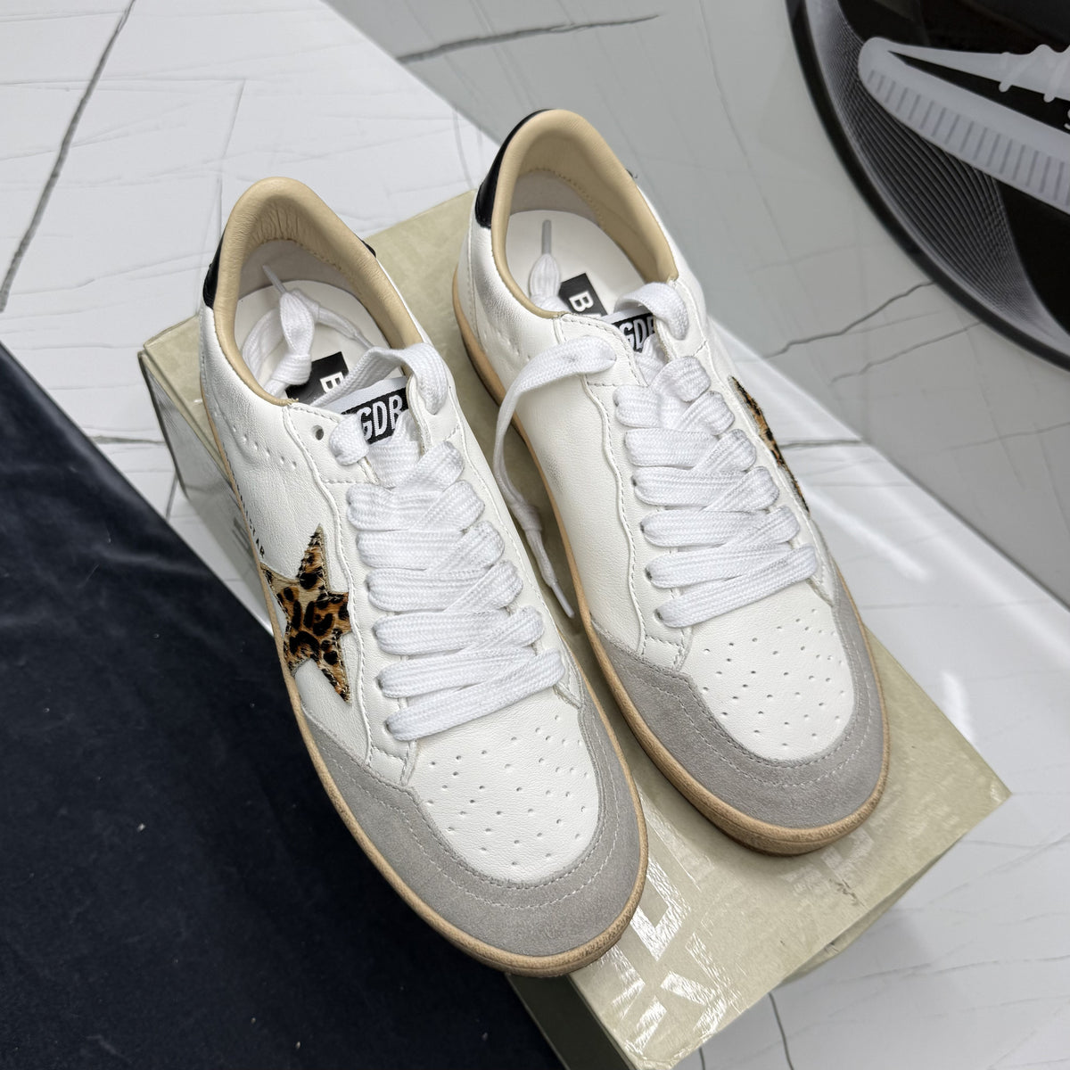 Golden Goose Ball-Star with leopard print pony skin star and black heel tab