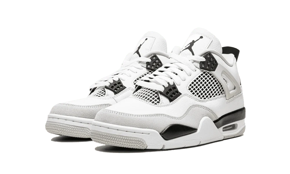 Jordan 4 - Military Black